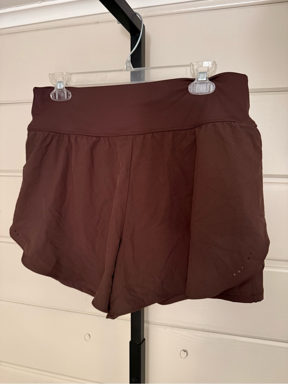 HALARA brown Athletic Shorts